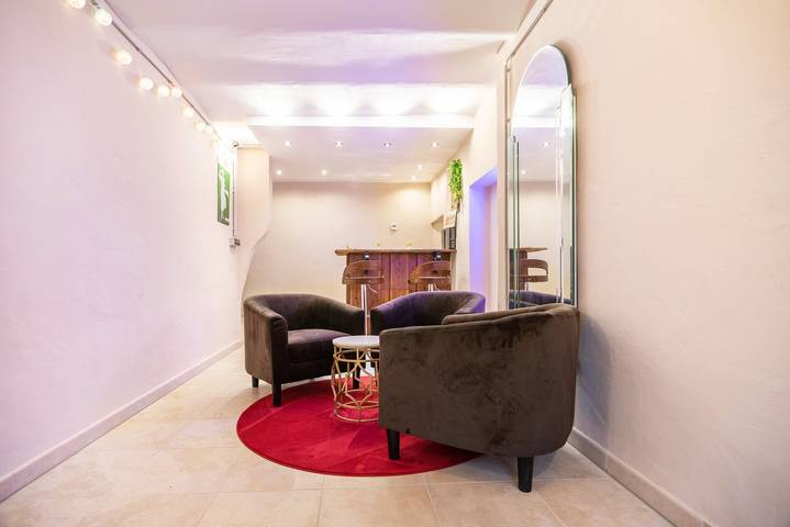 Ganze Wohnung, Ferienwohnung 'Deluxe Apartement Lot54' mit privater Terrasse, Wlan, und Streamingdiensten in Neidenbach, Eifelkreis Bitburg-Prüm
