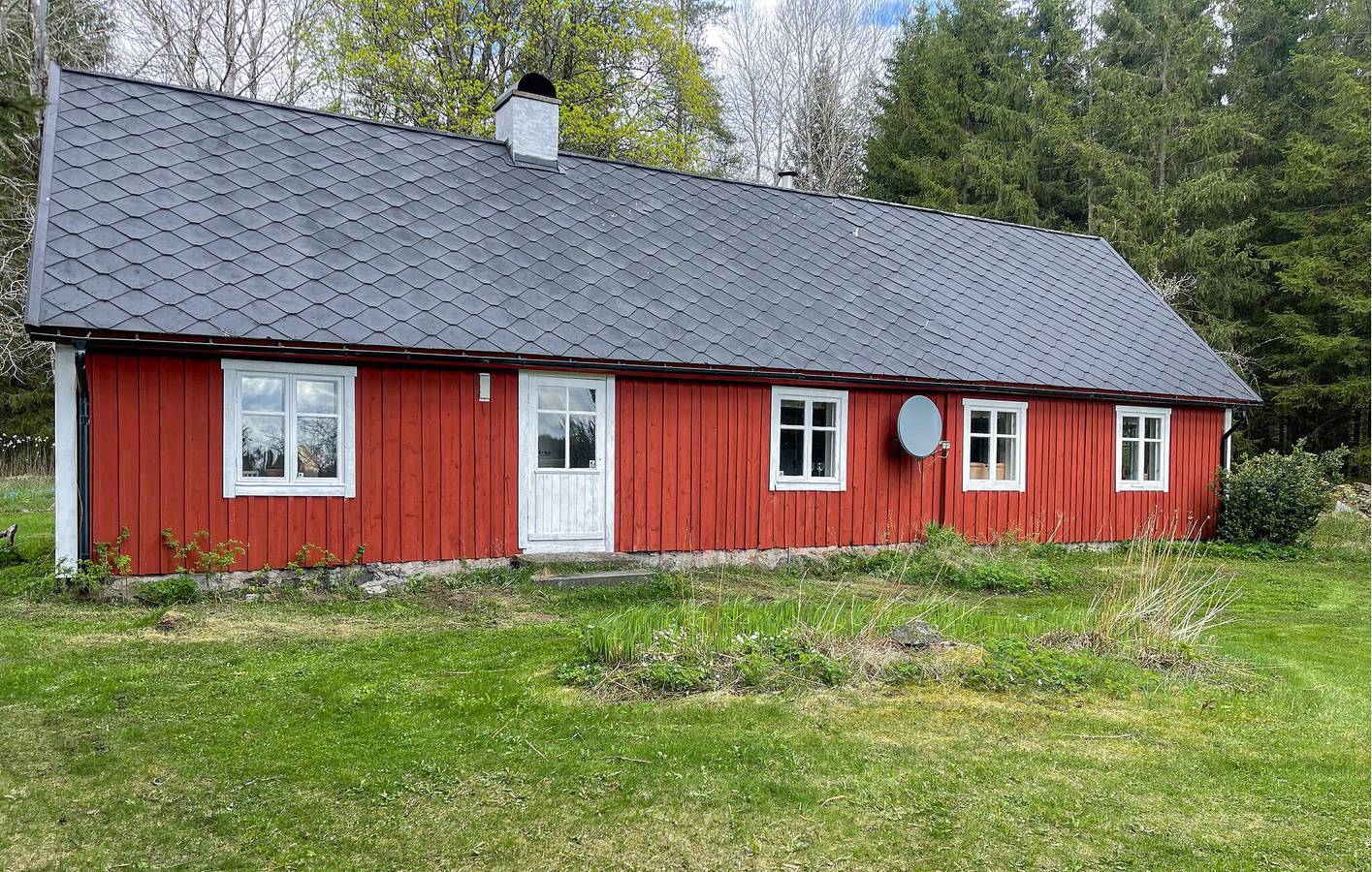 Ferienhaus für 8 Personen mit Garten in Kronoberg