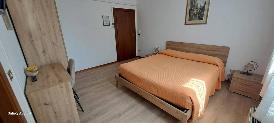 Location de vacances pour 2 personnes, avec vue ainsi que piscine et jardin, animaux acceptés à Sacile - 2