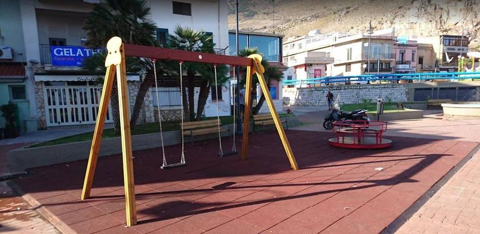 Gîte pour 6 personnes, avec Balcon et Vue à Sferracavallo - 4