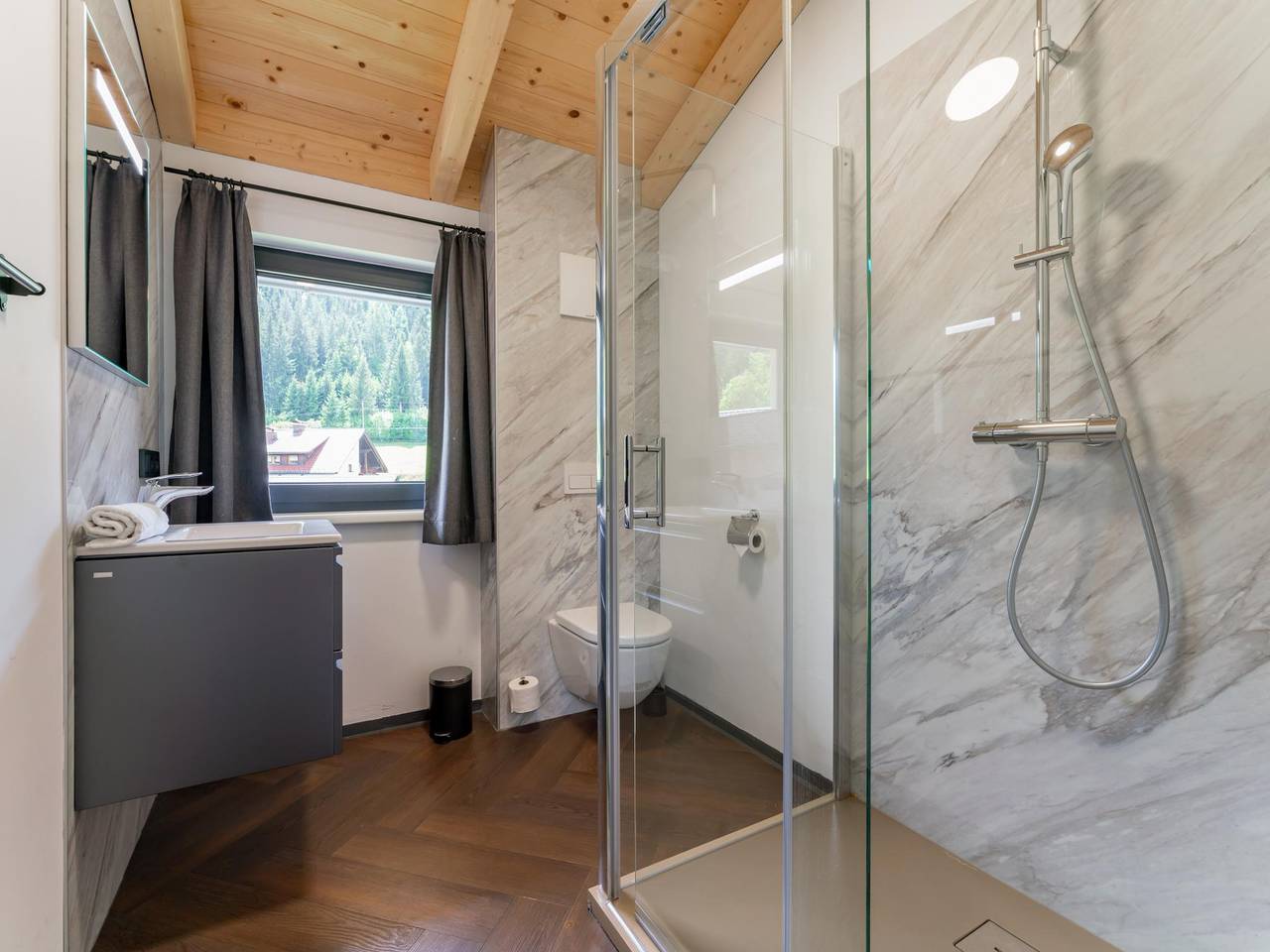Schönes Chalet nahe Skigebiet Nassfeld in Hermagor, Hermagor-Pressegger See
