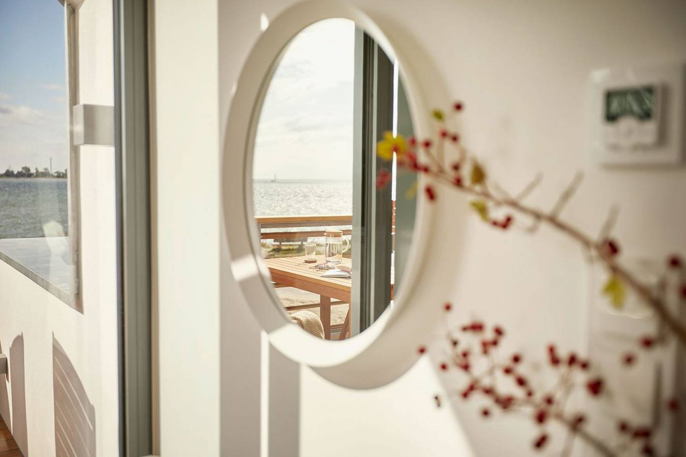 "Luxuriöse Villa direkt am Strand mit Meerblick und Sauna!" in Fehmarnsund, Fehmarn
