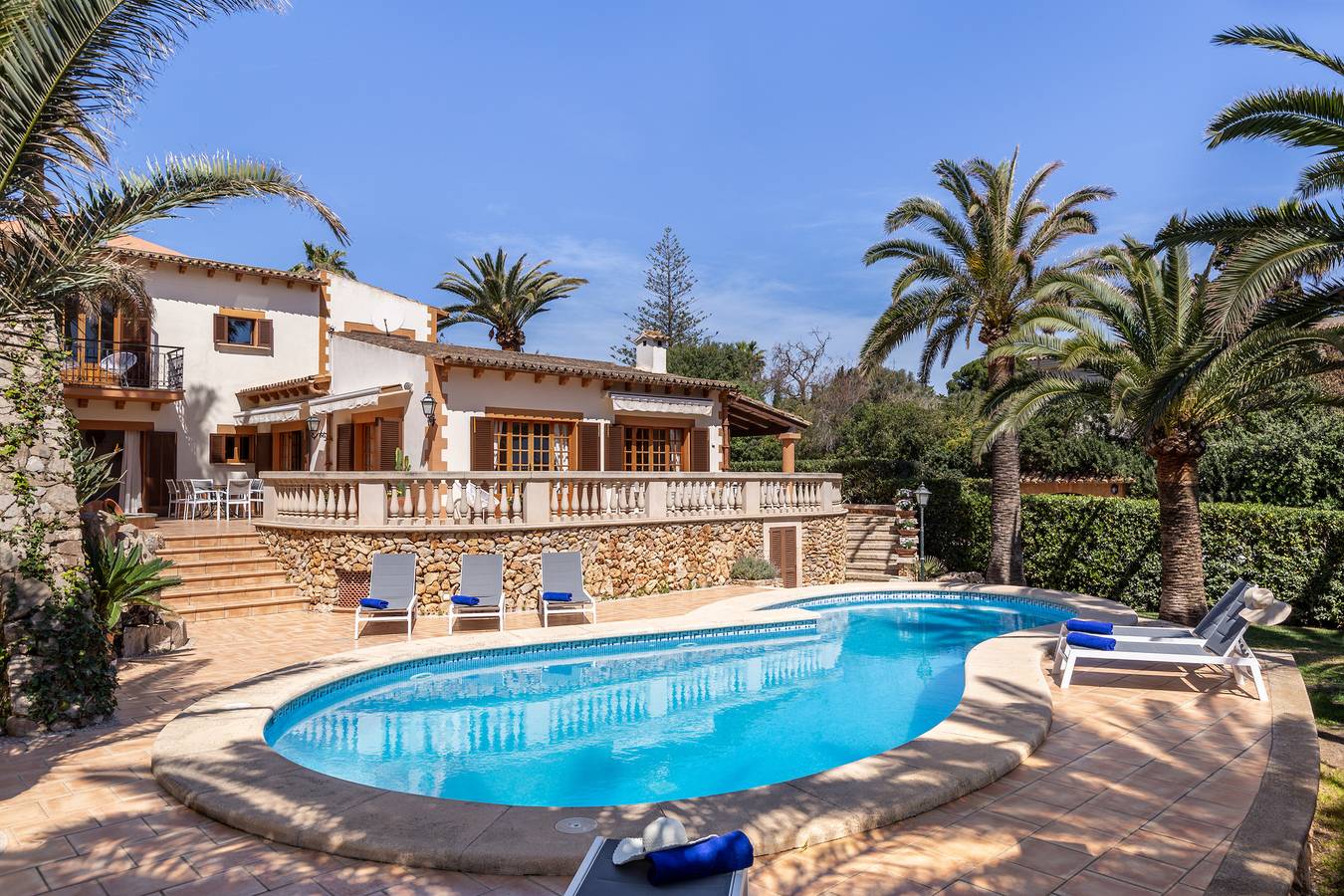 Casa Sembat mit Meerblick, Pool und Wlan in Port Nou, Son Servera