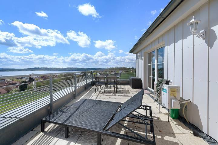 Ferienwohnung für 2 Personen, mit Whirlpool und Seeblick in Fränkisches Seenland
