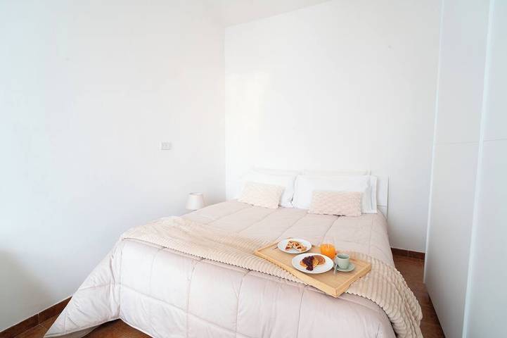 Villa del Pino, Terrace with Sea View in Minturno, Latina Province