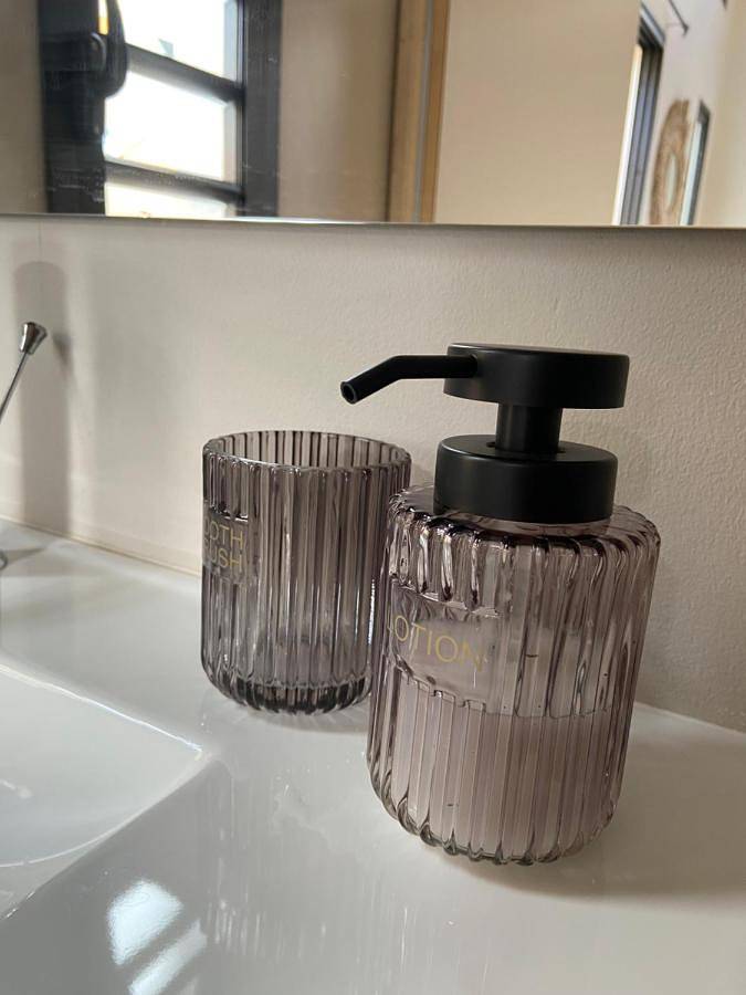 Gîte pour 2 personnes, avec vue et terrasse dans Trois Mares - 4