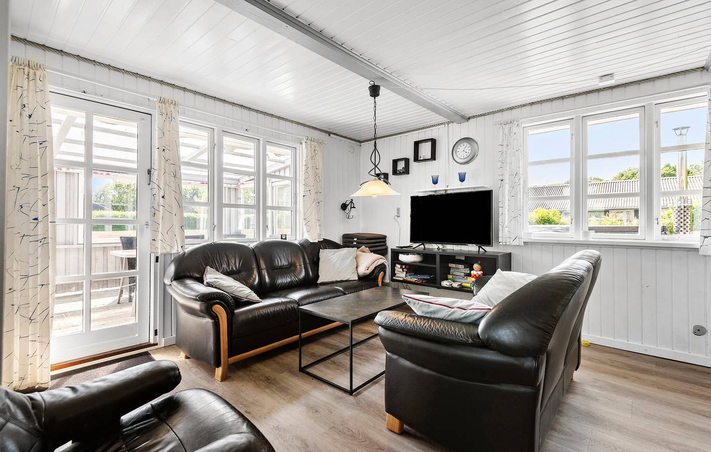 Ferienhaus für 8 Personen mit Terrasse in Bork Havn, Ringkøbing Fjord