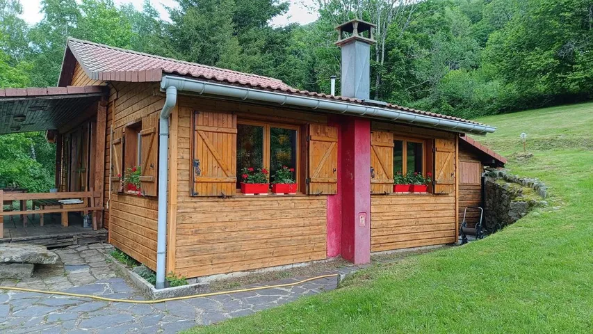 Casa rural para 6 personas, con jacuzzi y jardín - 1