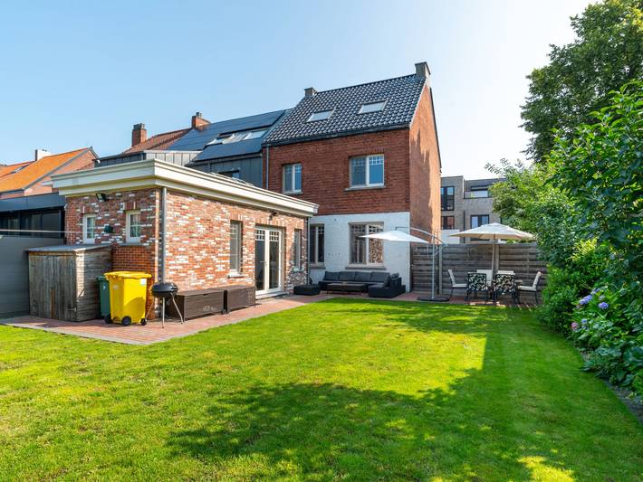 Ferienhaus für 6 Personen, mit Terrasse und Garten