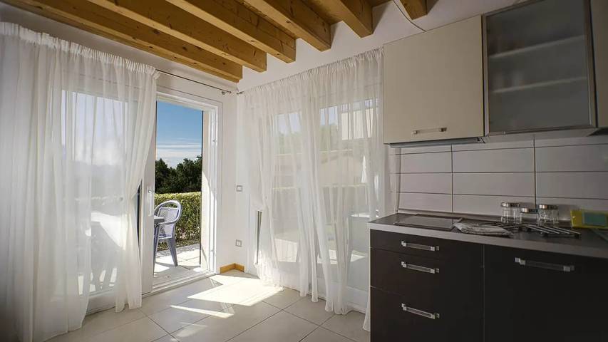 Location de vacances pour 4 personnes, avec jardin à Gargnano - 4