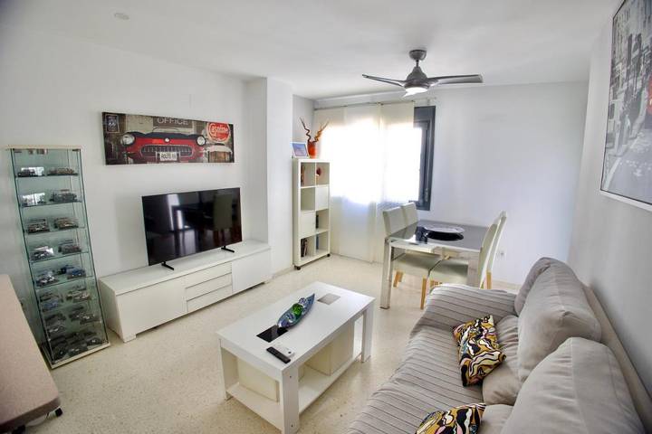 Apartamento para 4 personas, con terraza en San Fernando