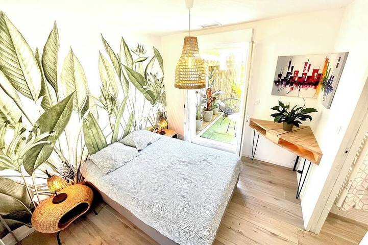 Location de vacances pour 6 personnes, avec terrasse ainsi que jacuzzi et jardin à Solliès-Pont - 4