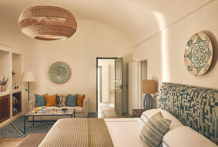 Hôtel pour 3 personnes, avec vue ainsi que jardin et piscine
