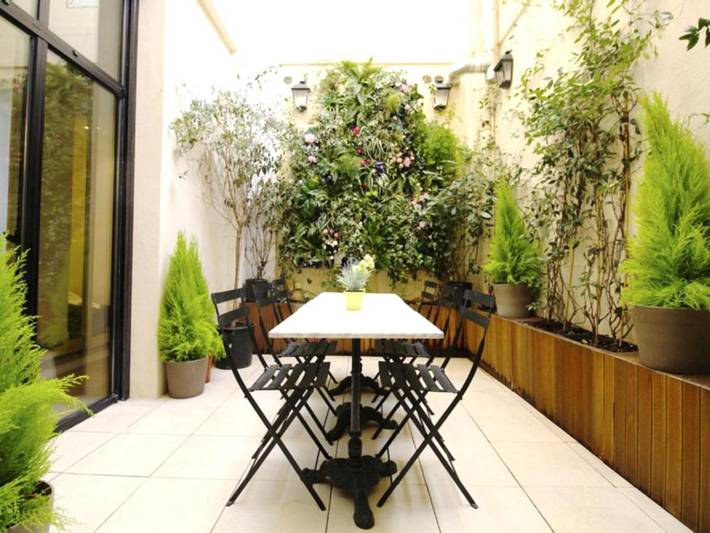 Chambre d’hôte pour 2 personnes, avec Balcon et Jacuzzi ainsi que Terrasse et Sauna