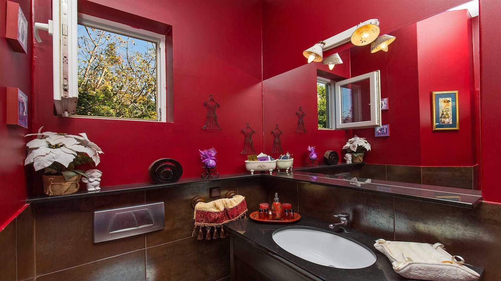 Villa Nature Escape - villa da sogno a 2 piani con piscina e vista sulle montagne in Grad Dubrovnik, Dubrovnik-Neretva