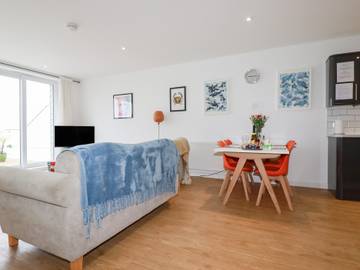 Apartment for 4 People in Newquay, Cornwall, Photo 2