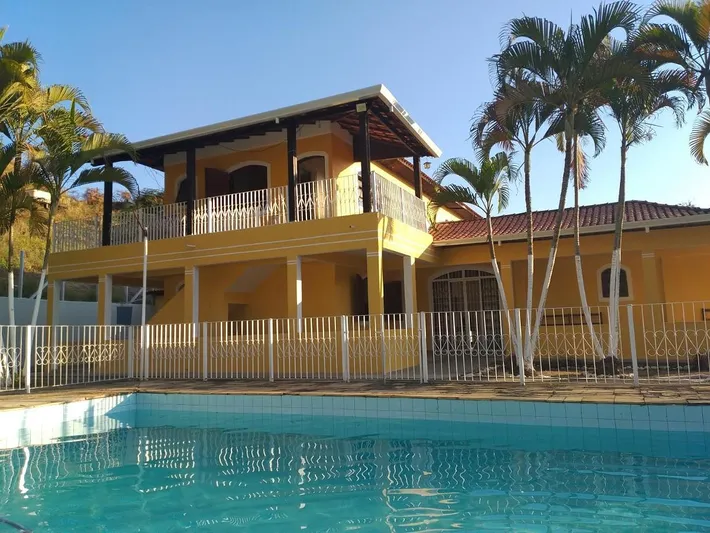 Casa de vacaciones para 27 personas, con piscina y jardín - 1