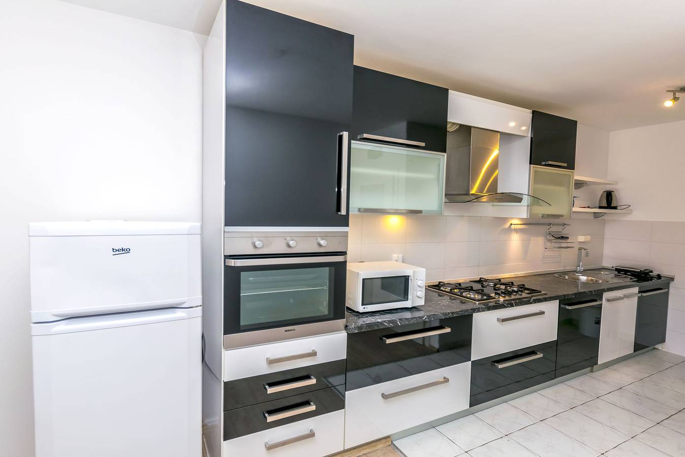 Apartamento entero, Apartment Beleca in Podstrana, Condado de Split-Dalmacia