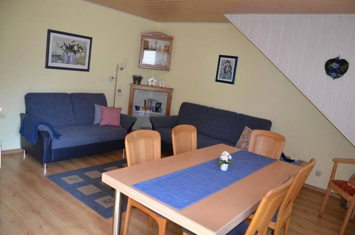 Ferienwohnung für 4 Personen, mit Terrasse und Garten sowie Ausblick