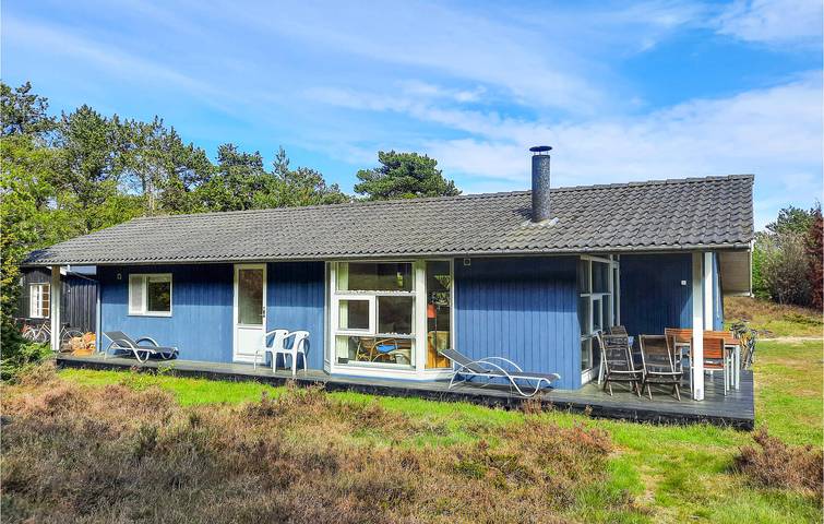 Feriehus for 4 personer, med Terrasse og Hage i Anholt