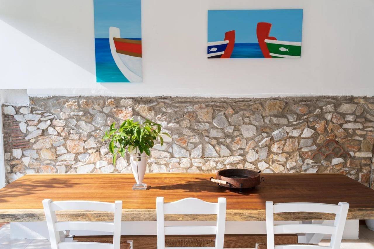 Hôtel pour 2 personnes avec piscine in Troulos, Sporades