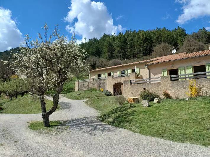 Location de vacances pour 4 personnes à Saint-Nazaire-le-Désert