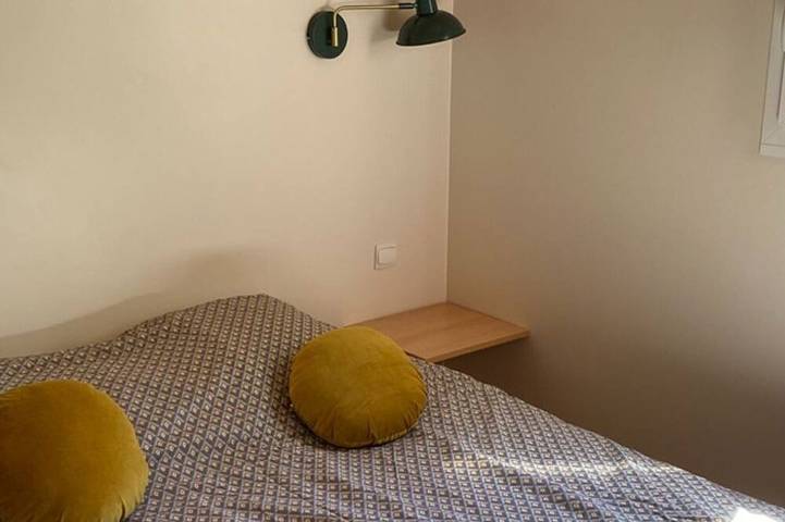 Gîte pour 5 personnes, avec terrasse à Vebron - 2