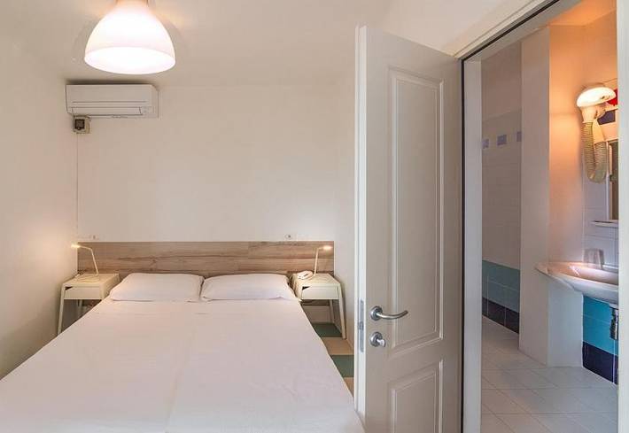 Hotel für 2 Personen, mit Terrasse und Garten in Marina di Pietrasanta - 4