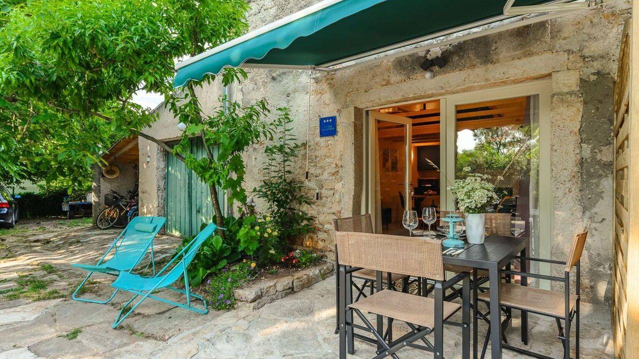 Ganze Ferienwohnung, Ferienwohnung für 4 Personen (50 m²) in Červar-porat in Červar-Porat, Cervar