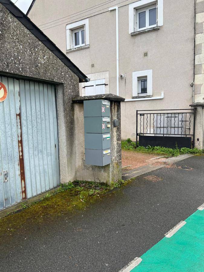Appartement entier, One-Bedroom Apartment in Issoudun, Région d'Issoudun