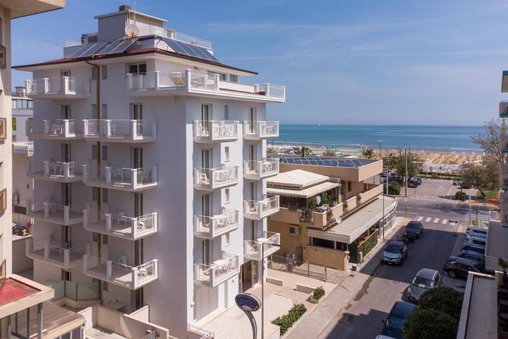 Gîte pour 6 personnes, avec terrasse, animaux acceptés à Riccione - 4