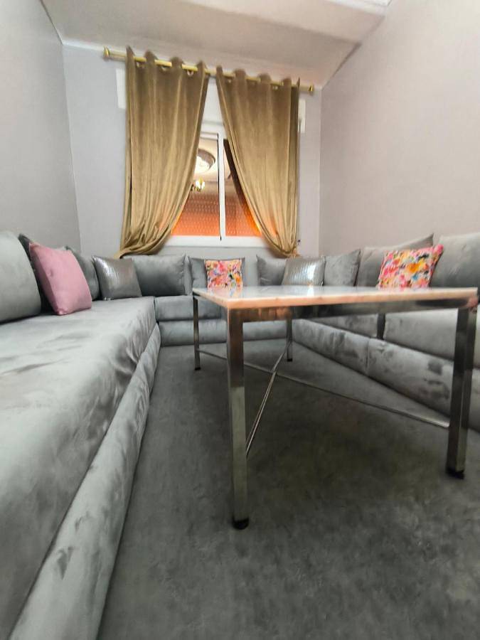 Gîte pour 4 personnes, avec balcon et vue dans Asilah