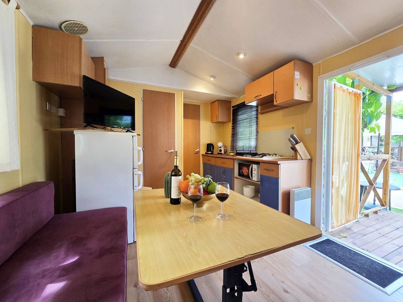 Entire apartment, Costa Dorada: Maia in Canet de Mar in Canet de Mar, Costa del Maresme