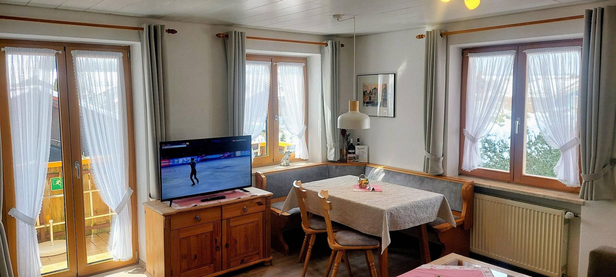 Ganze Ferienwohnung, Ferienwohnung Nymphenburg, 2 Schlafzimmer, Du/Wc in Nesselwang, Bayerisch Schwaben