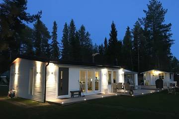 Hütte für 8 Personen, mit Whirlpool und Garten sowie Terrasse in Lappland (Schweden)