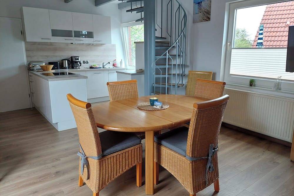 Entire apartment, Daub's island oasis/apartment with balcony near the south beach, pet free in Borkum