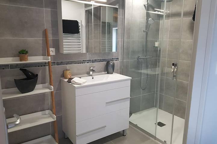 Location de vacances pour 2 personnes, avec piscine et jardin à Theneuil - 4