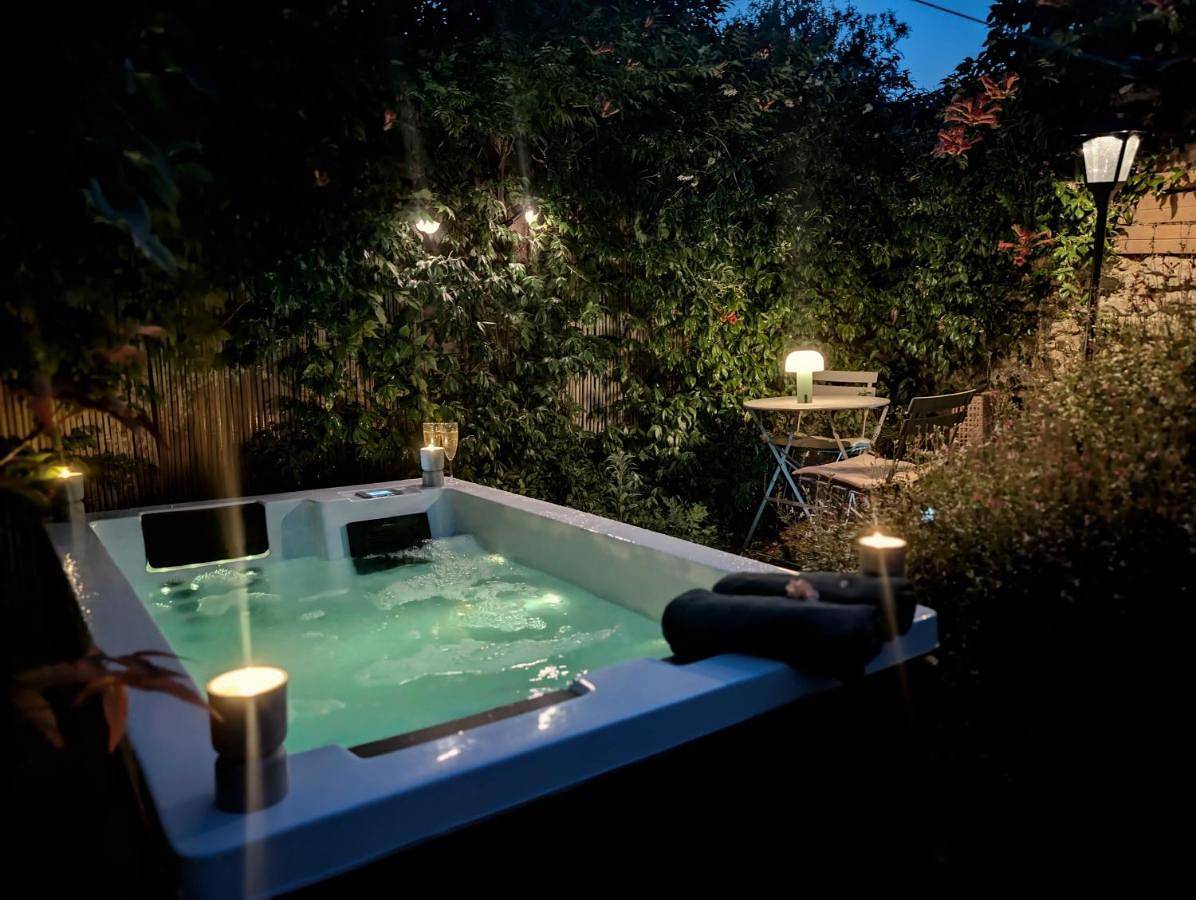 La Flamina Séjour bien-être tout compris pour 6 spa, dîner, sophrologie et petit-déjeuner in Pexiora, Région de Carcassonne