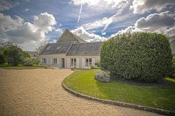 Gîte pour 8 personnes, avec jardin et terrasse à Ryes
