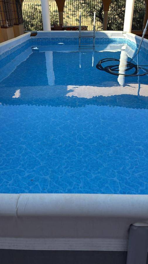 Casa rural con piscina para 2 personas, con vistas y vistas al lago además de piscina y jardín en Provincia de Ciudad Real