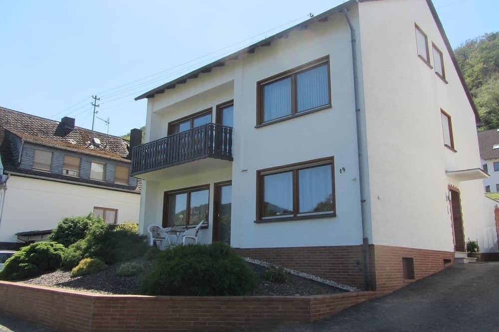 Ganze Wohnung, Ferienwohnung Roter Wingert - Ferienwohnung in Löf, Osteifel