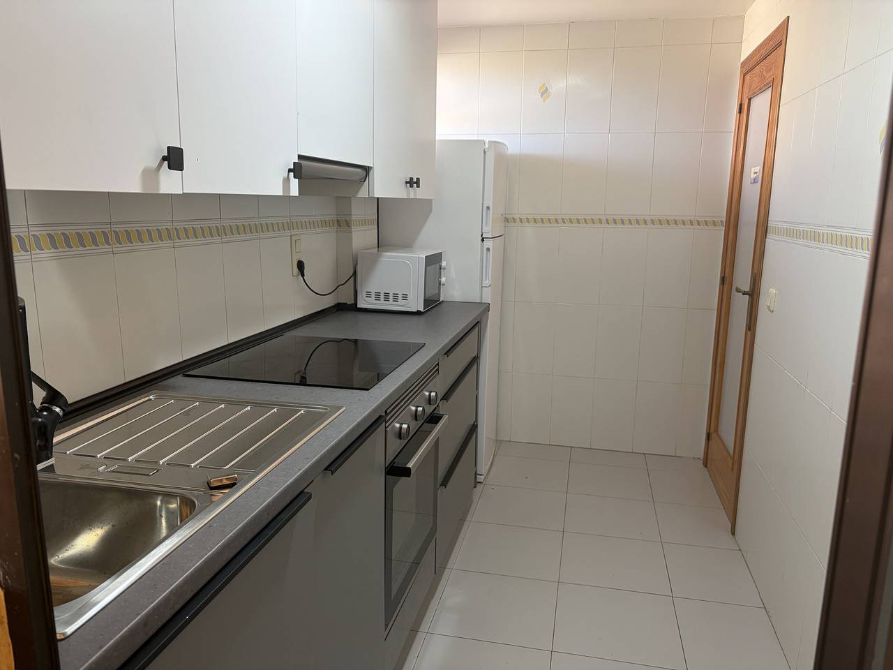 Entire apartment, Comfortable apartment in Xeraco with terrace in Playa Xeraco, Xeraco