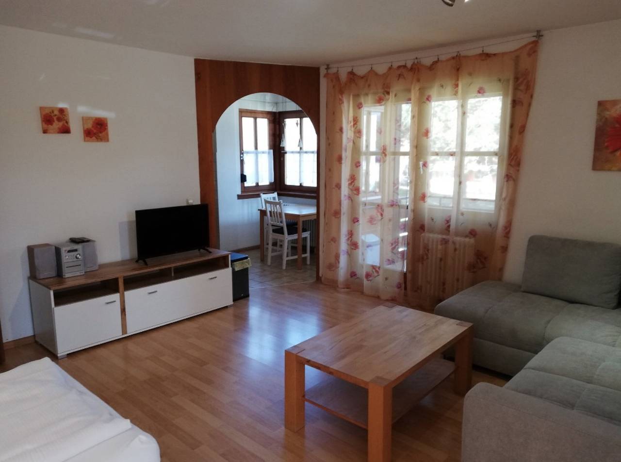 Ganzes Studio, Einzimmerapartment '1 Zimmer Appartement 17' mit Balkon und Wlan in Bad Krozingen, Südschwarzwald