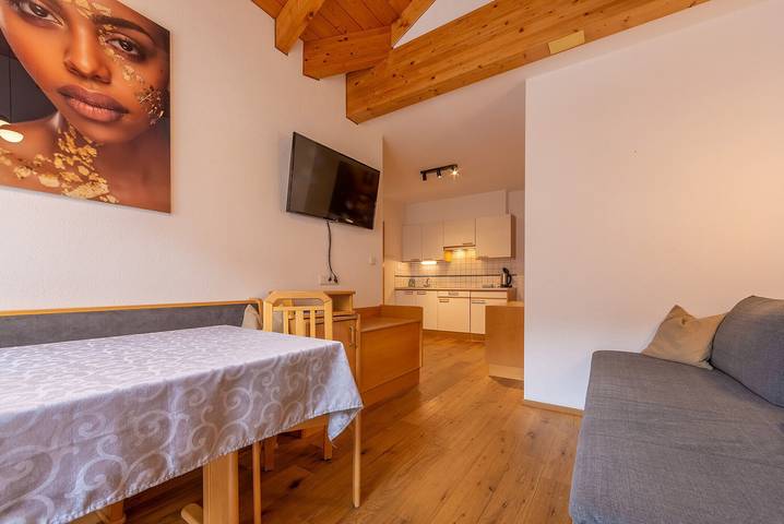 Entire apartment, Apartment 'Alpengruss Natura' with Mountain View, Shared Garden and Wi-Fi in Villgratener Berge, Innichen