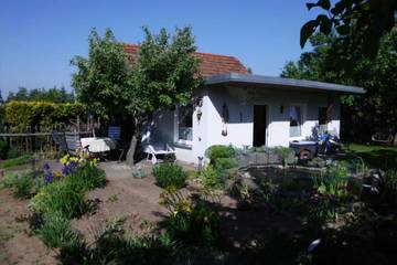 Ferienwohnung für 2 Personen, mit Garten in Sangerhausen