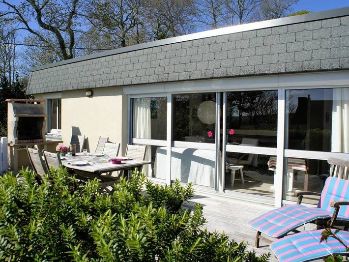Ferienhaus für 4 Personen, mit Terrasse und Garten in Crozon