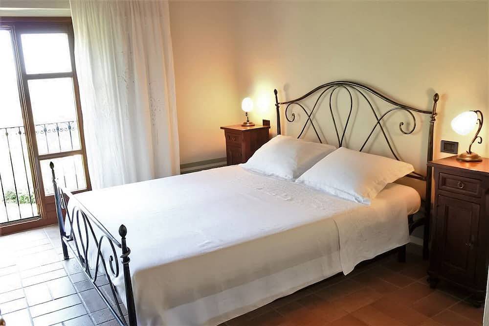 Ganze Wohnung, Charmantes Apartment in traumhafter Hügellage und Meeresnähe in Acquaviva Picena, Ascoli Piceno Provinz