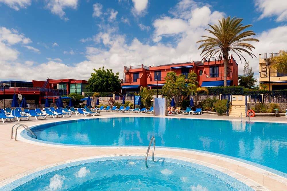 Schönes alleinstehendes Ferienhaus für 4 Leute mit Pool, W-Lan, Klimaanlage, Tv und Innenhof in Playa de las Meloneras, San Bartolomé de Tirajana