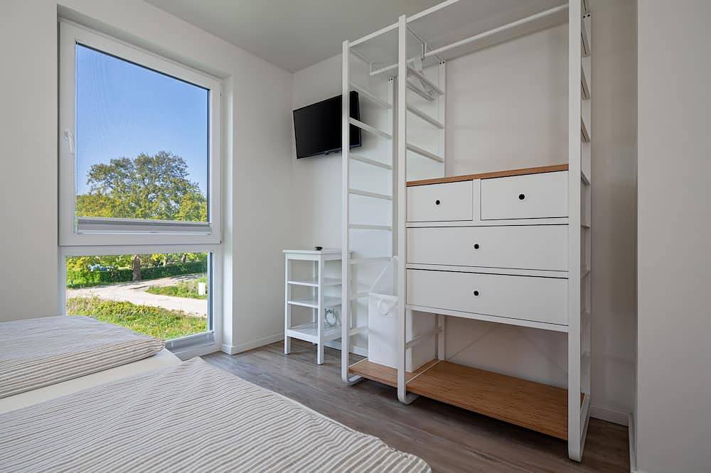 Ferienhaus Rügen-Relax mit hochwertiger moderner Ausstattung in Bodden-Nähe in Vaschvitz, Trent