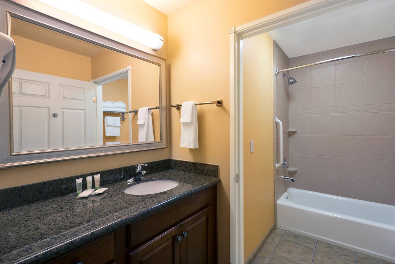 Entire studio, Staybridge Tucson Airport in Tucson, Pima County